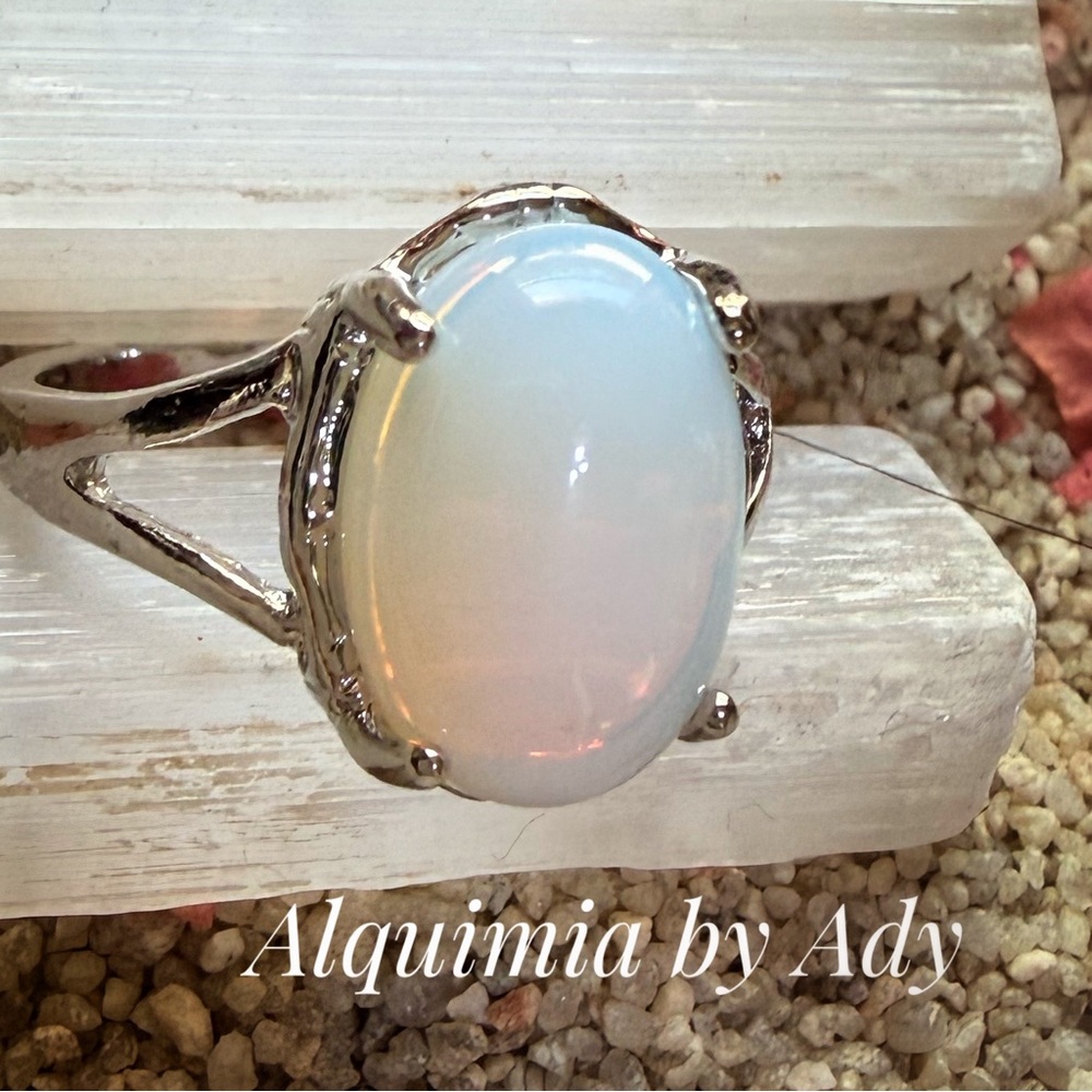 WHITE MOONSTONE + Opalescent Silver Ring + PINKY RING
